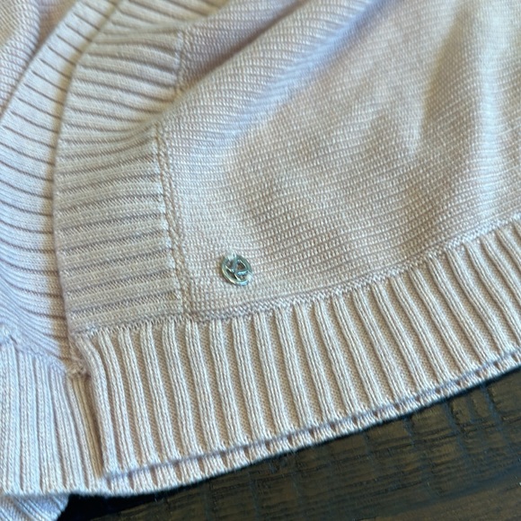 Lululemon Divinity Scarf
Angel Wing / Cashew - Picture 5 of 5